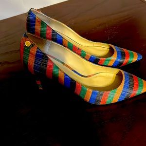 Size 10 multi color J. Renee’ shoes.  Great for the holidays!
